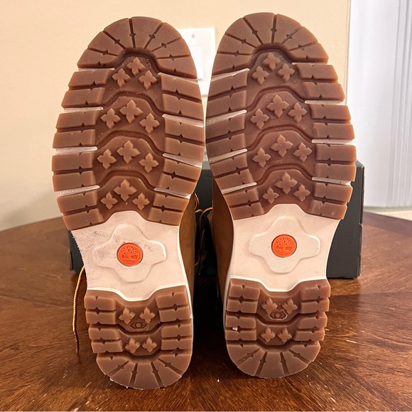 Timberland Radford Boots.  6” Waterproof.  Worn twice, excellent condition! - Picture 5 of 8